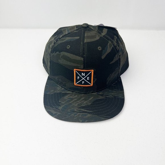 Neff Men's Tilted Patch SB Snapback Hat - GREEN CAMO One Size NWT - Picture 1 of 8